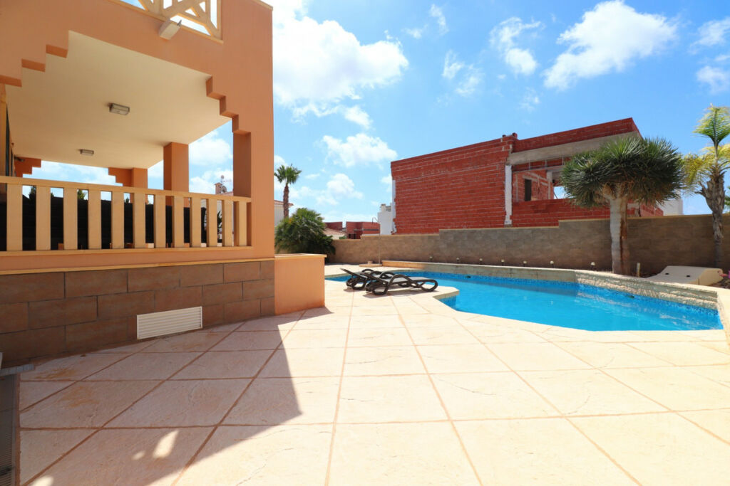 Detached Villa Ciudad Quesada Alicante - image 27