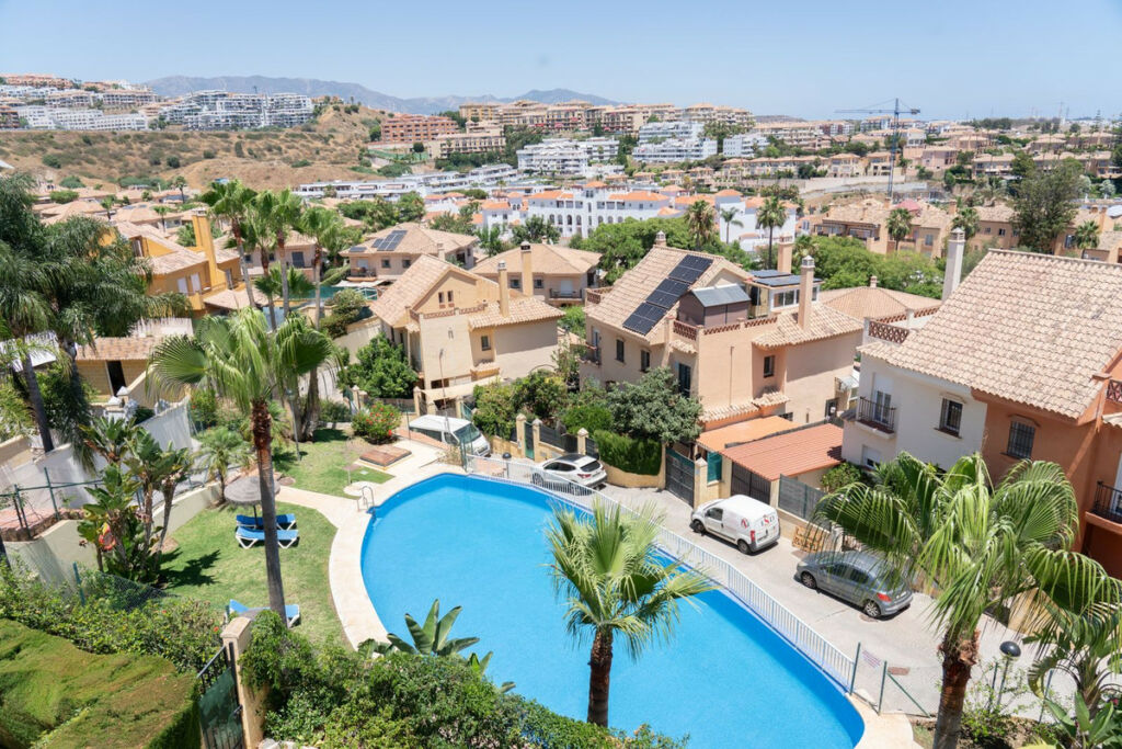Semi-Detached House Riviera del Sol Málaga - image 26