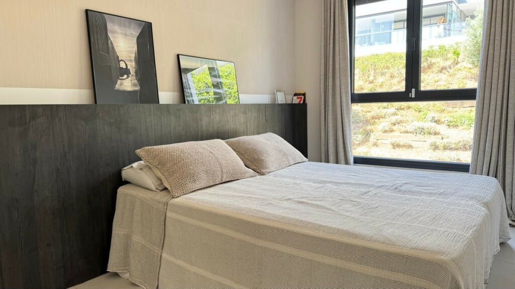 Middle Floor Apartment Estepona Málaga - image 27