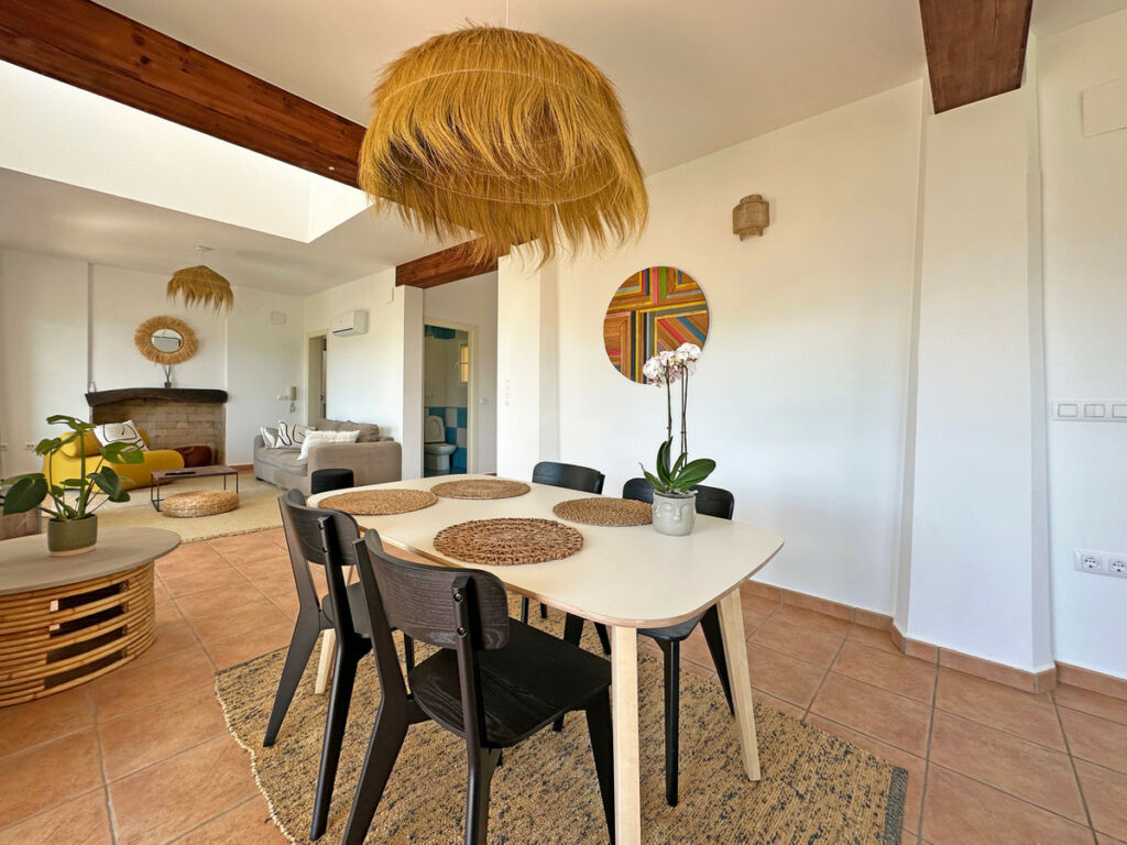 Detached Villa Jalon Alicante - image 27
