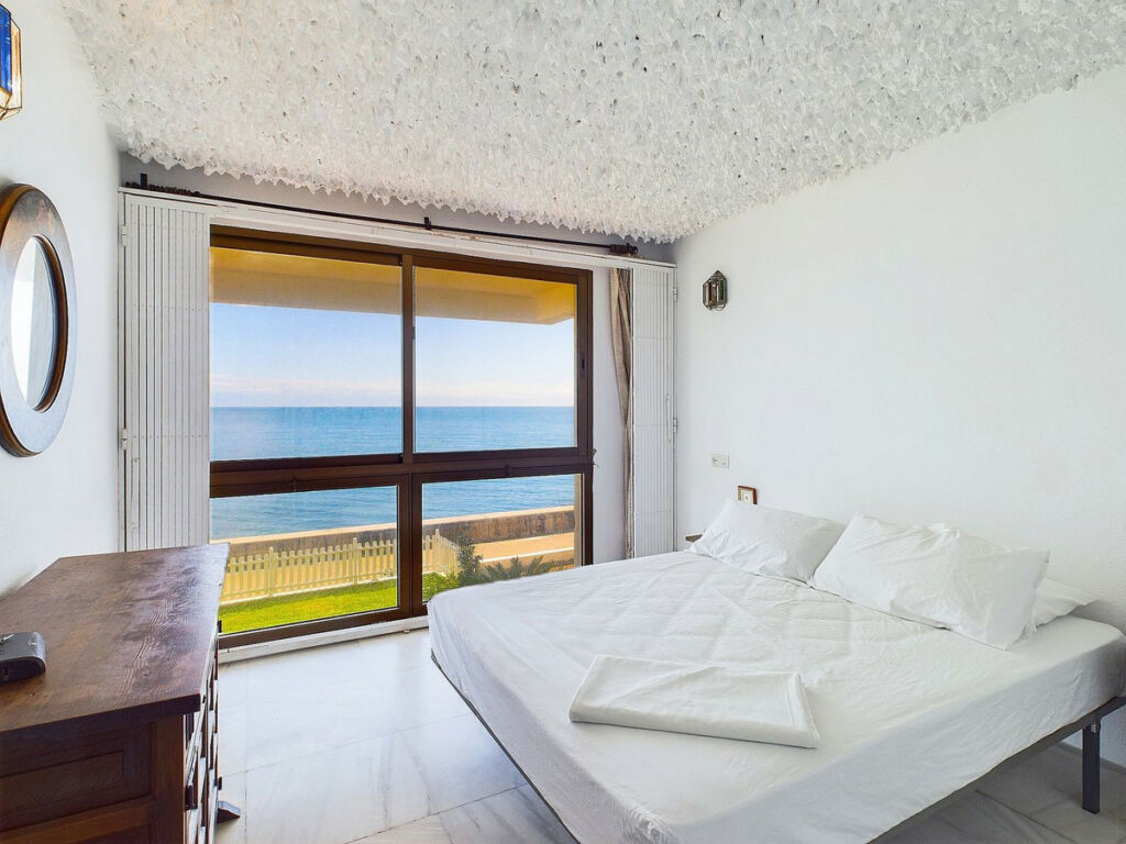 Duplex Estepona Málaga - image 27