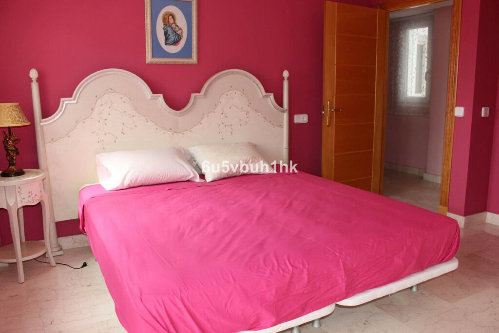 Middle Floor Apartment Manilva Málaga - image 27