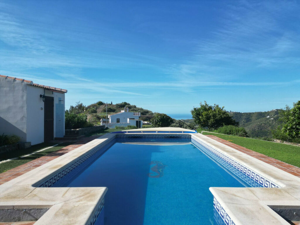 Detached Villa Cómpeta Málaga - image 27