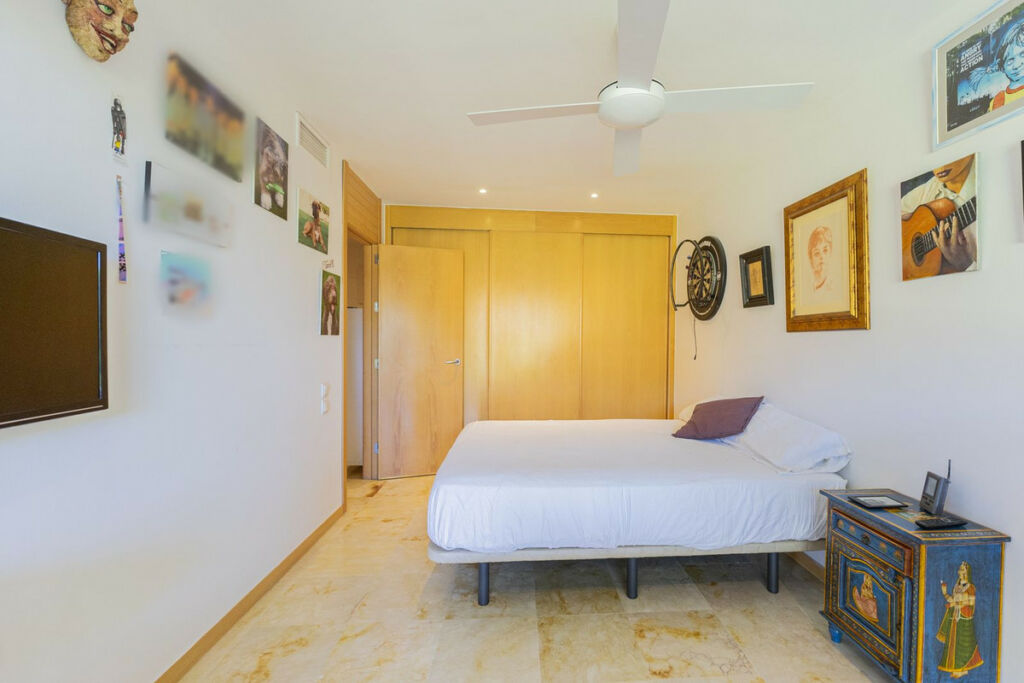 Duplex Altos de los Monteros Málaga - image 27