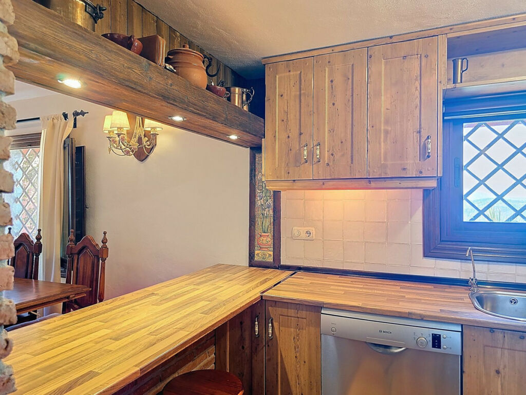 Detached Villa Riogordo Málaga - image 27
