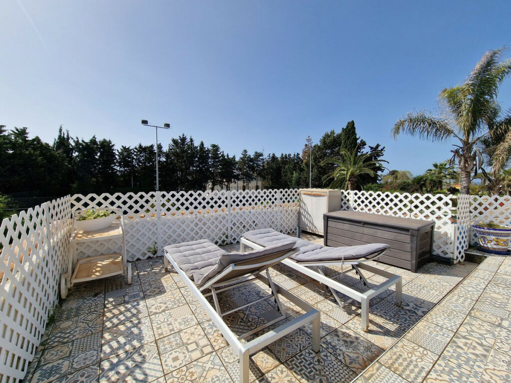 Detached Villa Guadalmina Baja Málaga - image 32