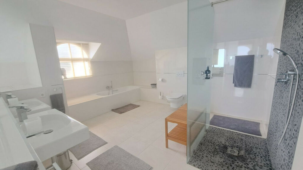 Detached Villa La Quinta Málaga - image 26