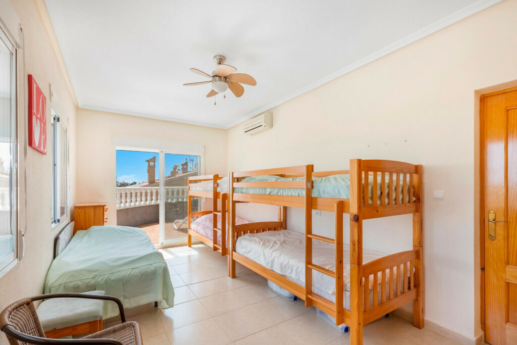Detached Villa San Fulgencio Alicante - image 28