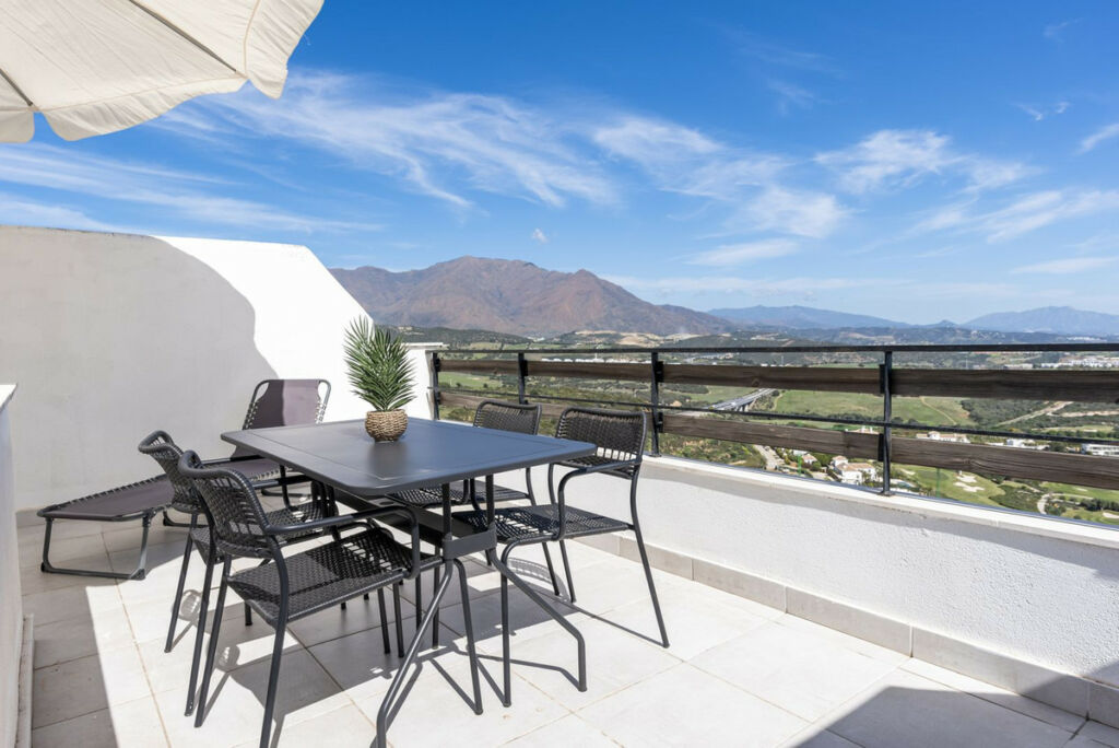 Penthouse Casares Málaga - image 5