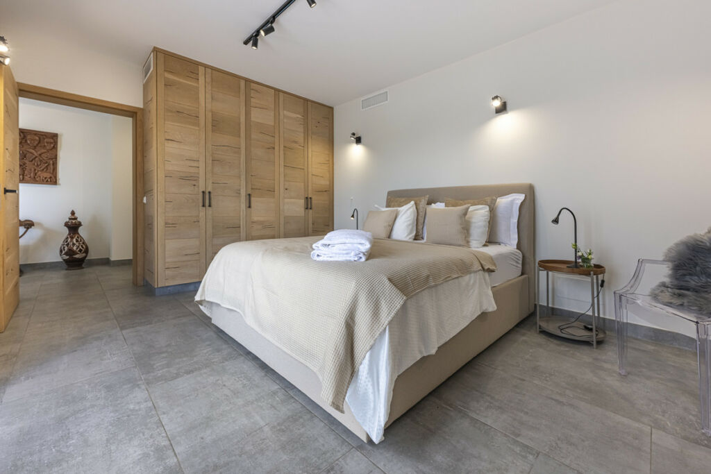Detached Villa Elviria Málaga - image 30