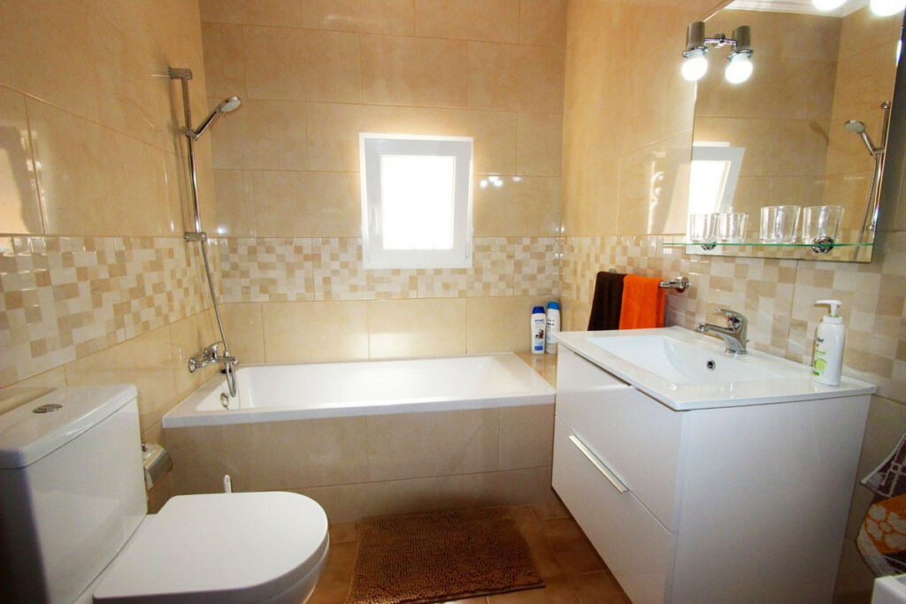 Detached Villa Calpe Alicante - image 28