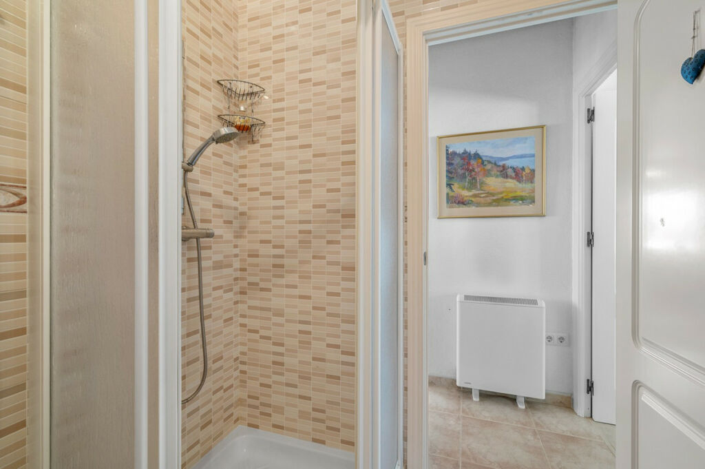 Detached Villa Ciudad Quesada Alicante - image 28
