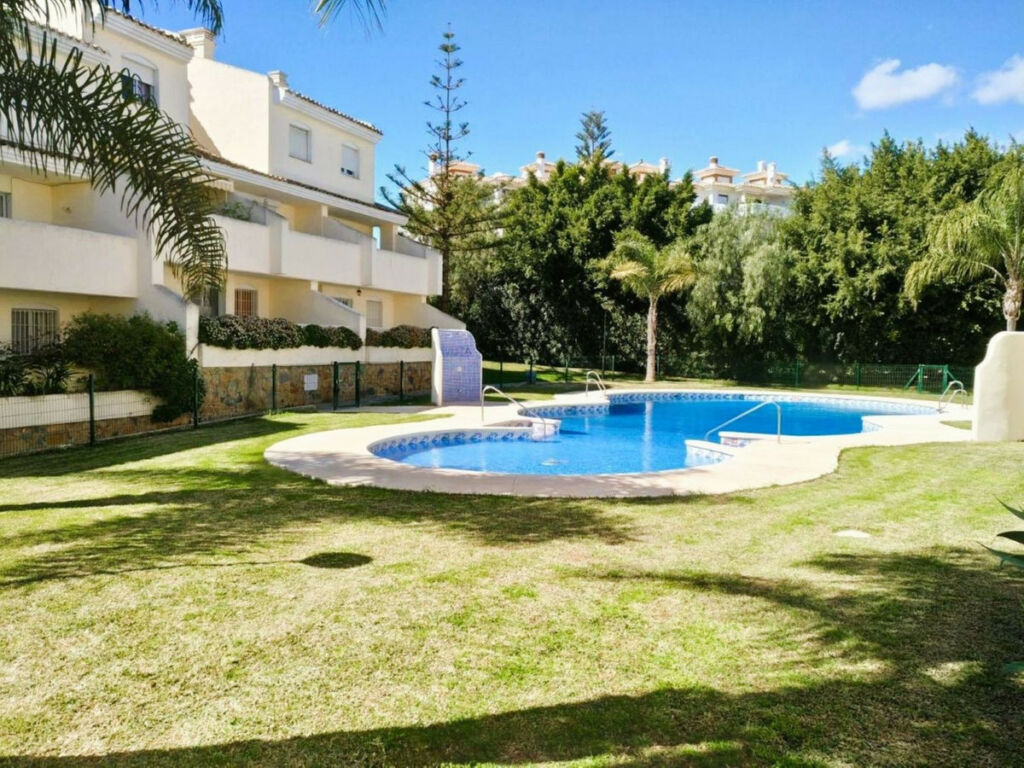 Duplex Calahonda Málaga - image 28
