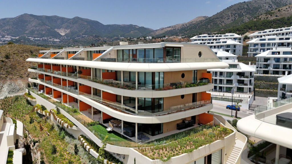 Ground Floor Apartment Higueron Málaga - image 28