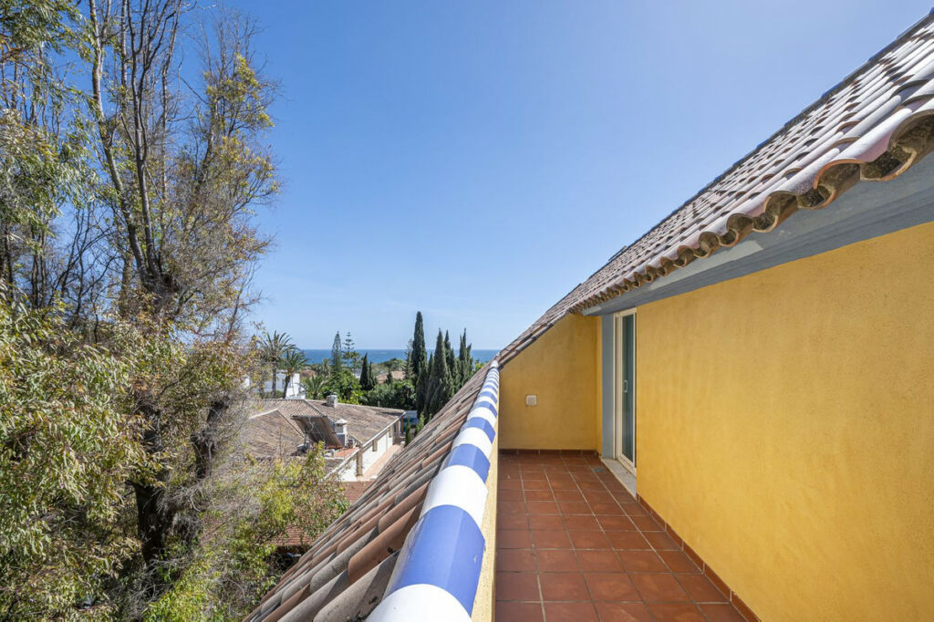 Penthouse Duplex Bahía de Marbella Málaga - image 30