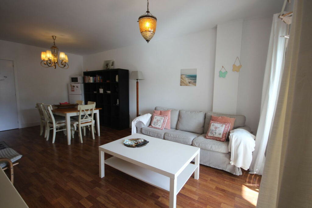 Middle Floor Apartment Calahonda Málaga - image 24