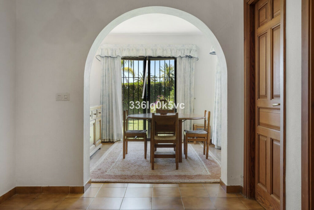 Detached Villa Las Chapas Málaga - image 28