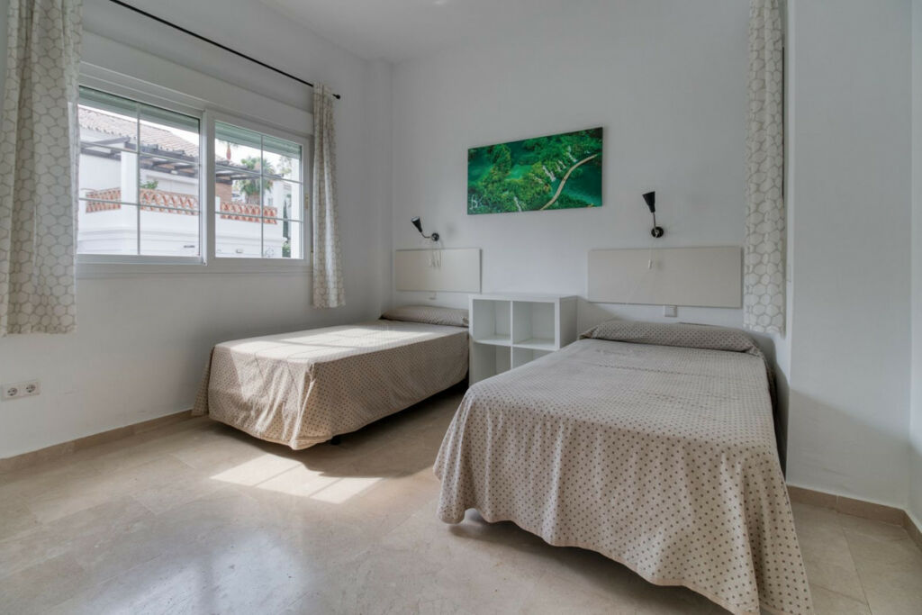 Semi-Detached House Lauro Golf Málaga - image 27