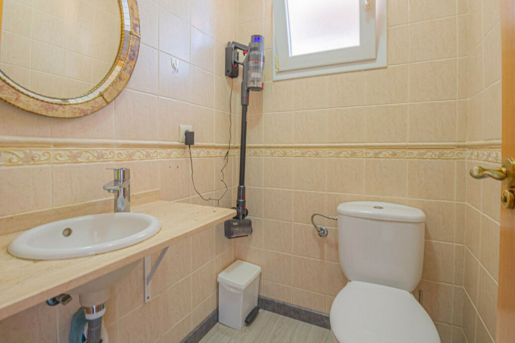 Detached Villa Pueblo Nuevo de Guadiaro Cádiz - image 27