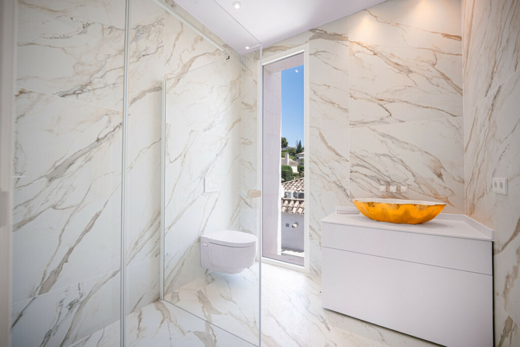 Detached Villa Marbella Málaga - image 29