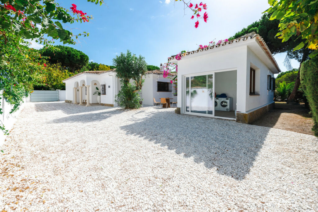 Detached Villa Benamara Málaga - image 29