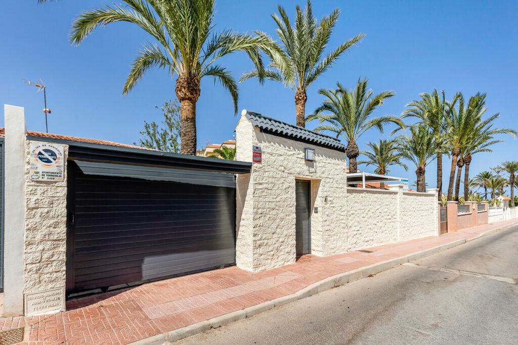 Detached Villa Rocio del Mar Alicante - image 29