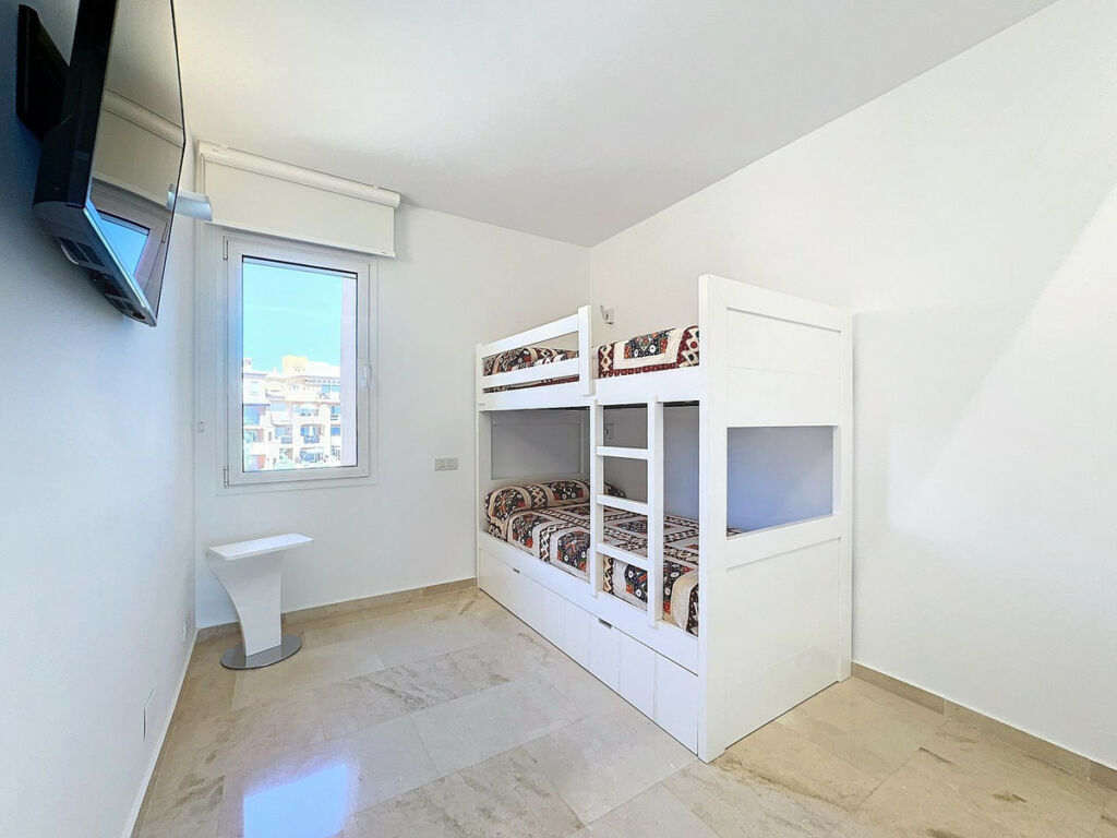 Penthouse Manilva Málaga - image 29