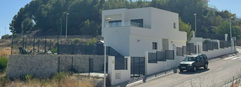 Detached Villa L'Alfás del Pi Alicante - image 29