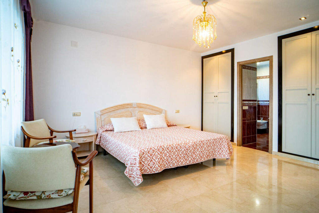 Detached Villa L'Alfás del Pi Alicante - image 29