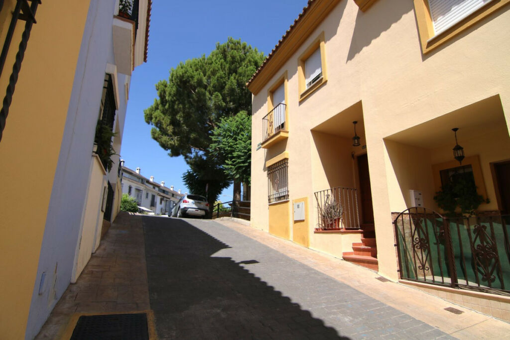 Townhouse Coín Málaga - image 29