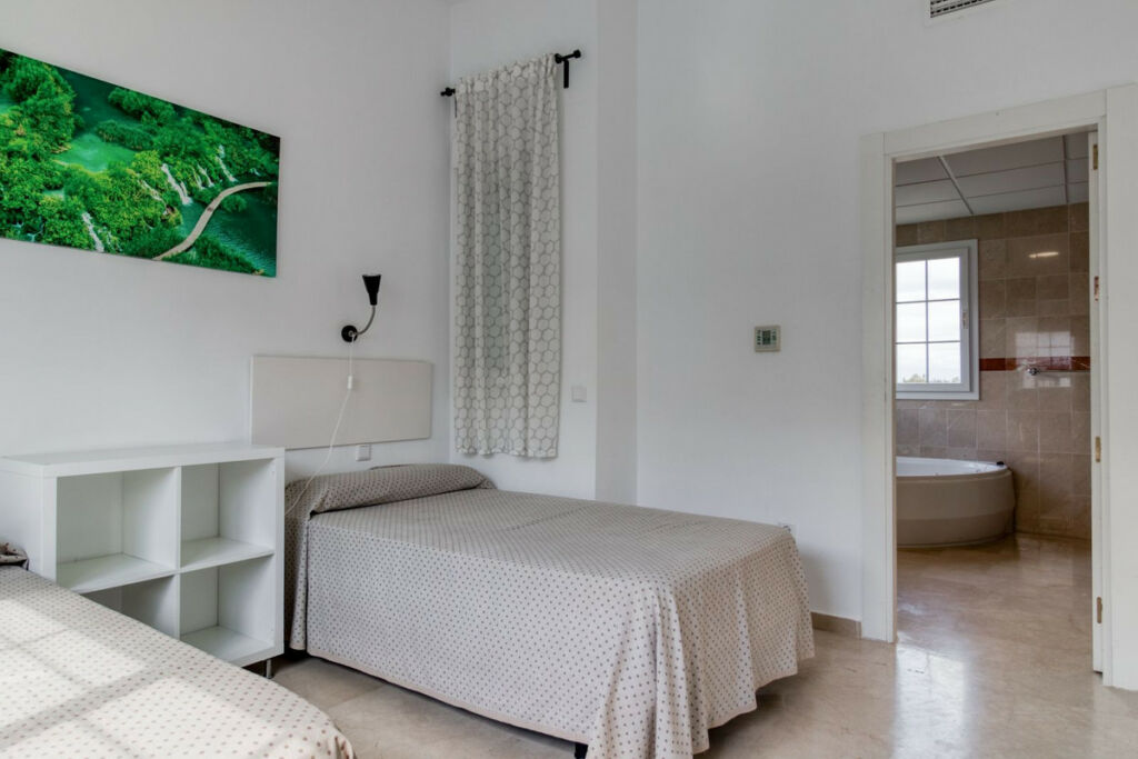 Semi-Detached House Lauro Golf Málaga - image 28