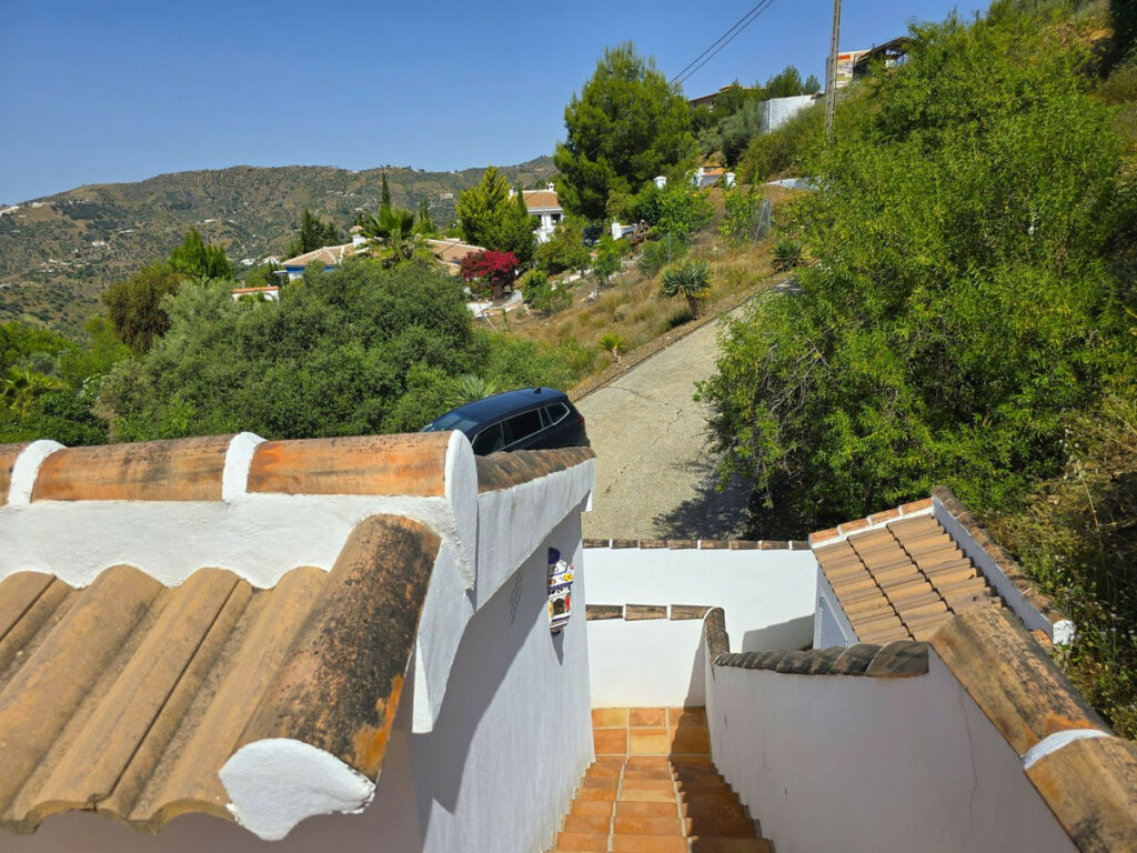 Detached Villa Cómpeta Málaga - image 29