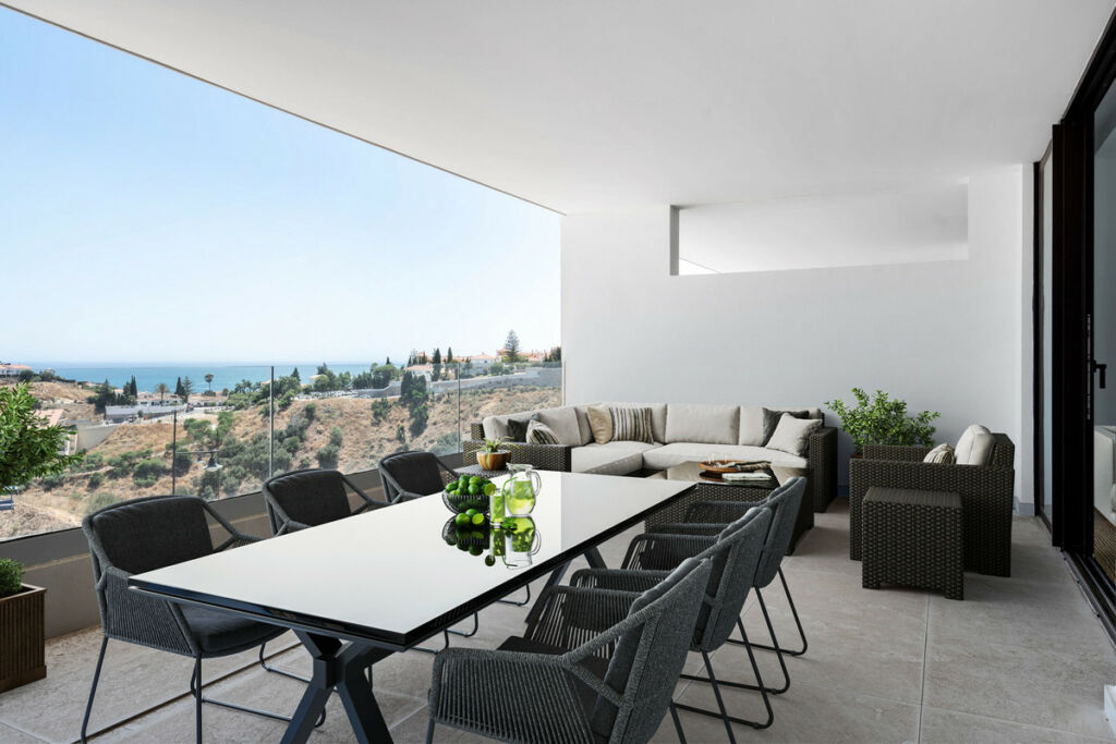 Middle Floor Apartment Fuengirola Málaga - image 3