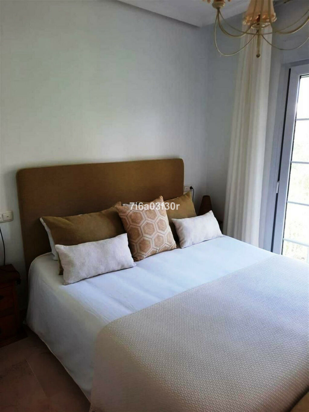 Top Floor Apartment Marbella Málaga - image 3