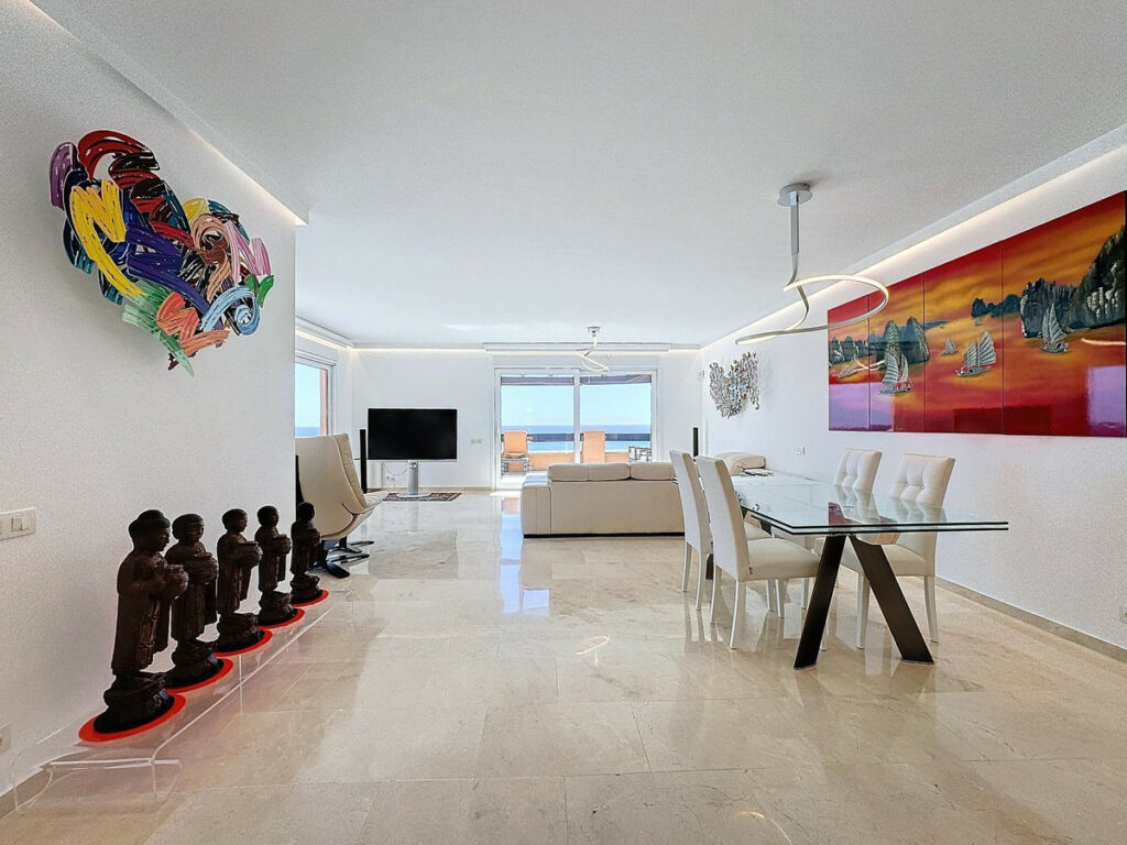 Penthouse Manilva Málaga - image 3