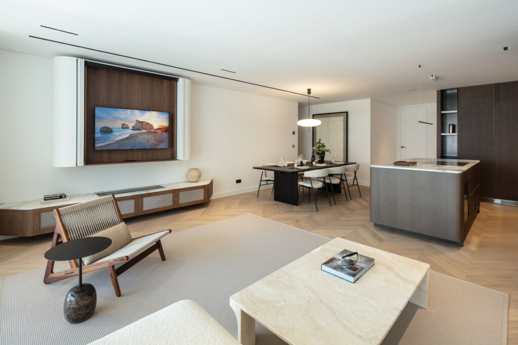 Middle Floor Apartment The Golden Mile Málaga - image 3