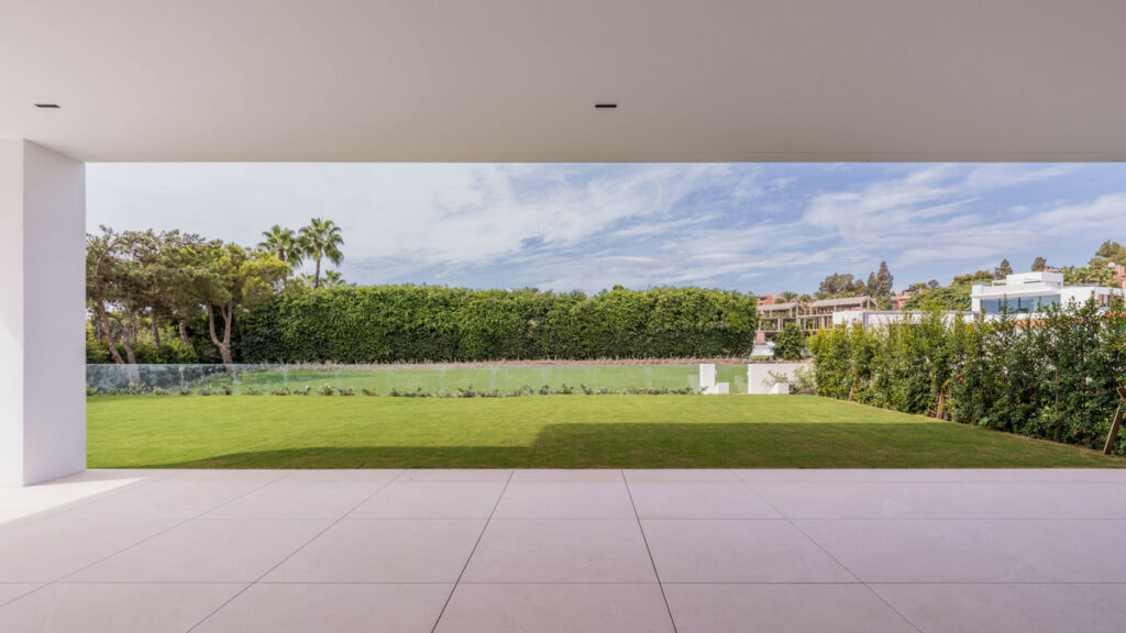 Semi-Detached House The Golden Mile Málaga - image 3