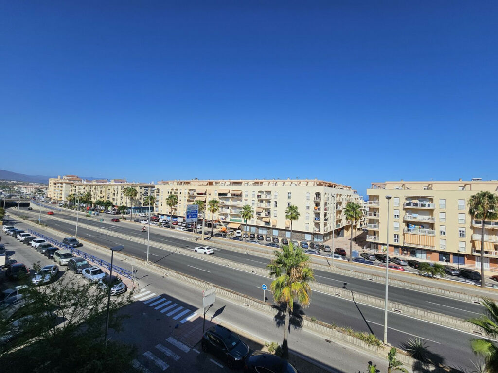 Middle Floor Apartment San Luis de Sabinillas Málaga - image 19