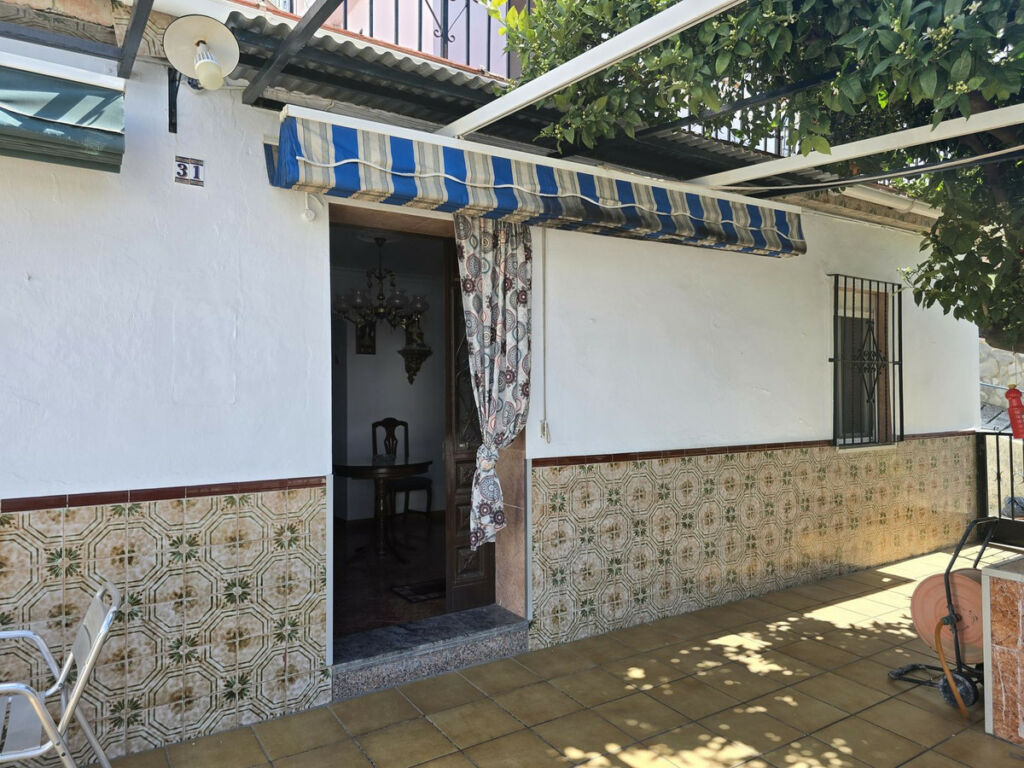 Townhouse Cómpeta Málaga - image 3