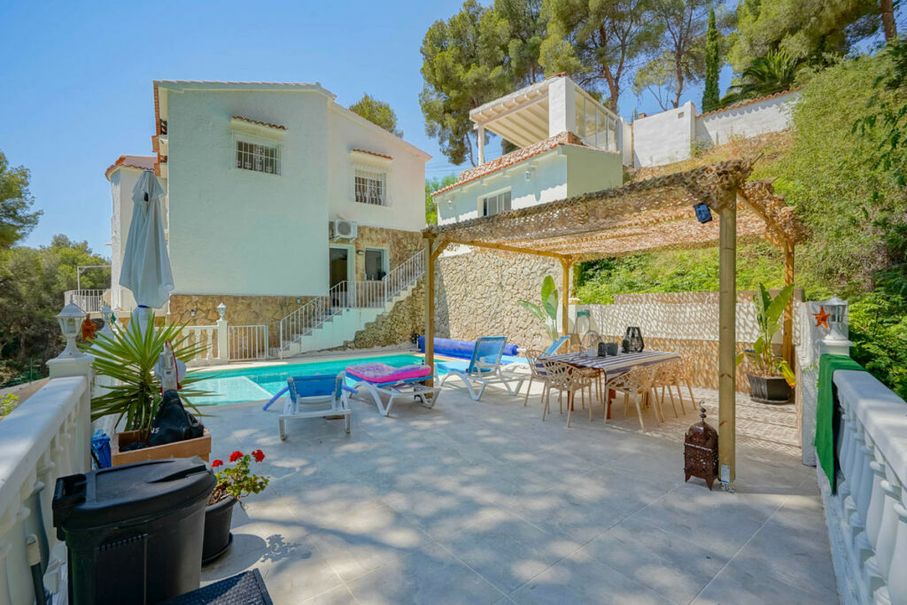 Detached Villa Benissa Alicante - image 3