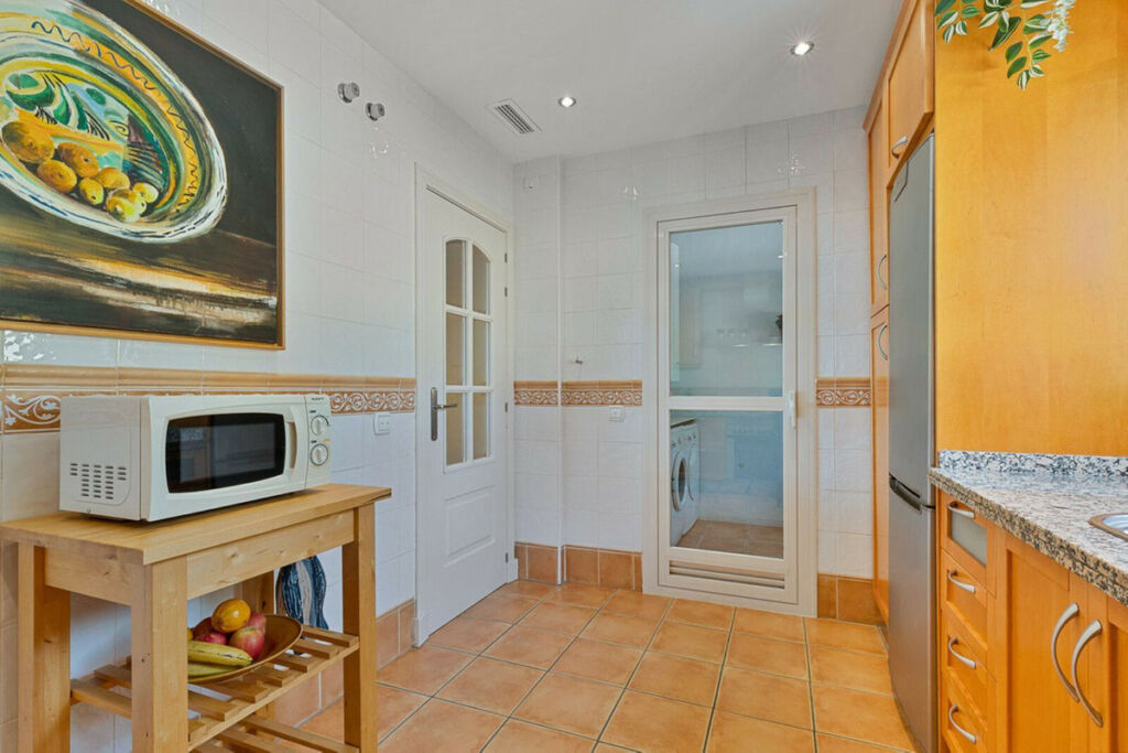 Penthouse Ojén Málaga - image 3