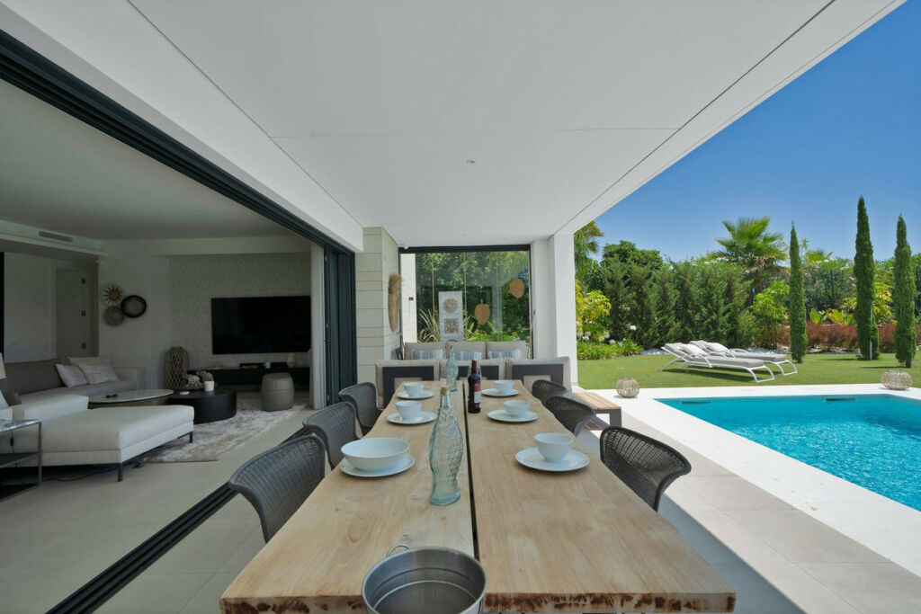Detached Villa La Cala Golf Málaga - image 4