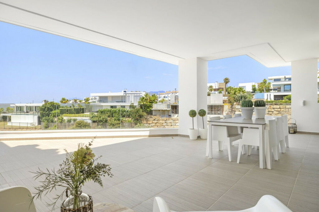 Ground Floor Apartment Cabopino Málaga - image 3