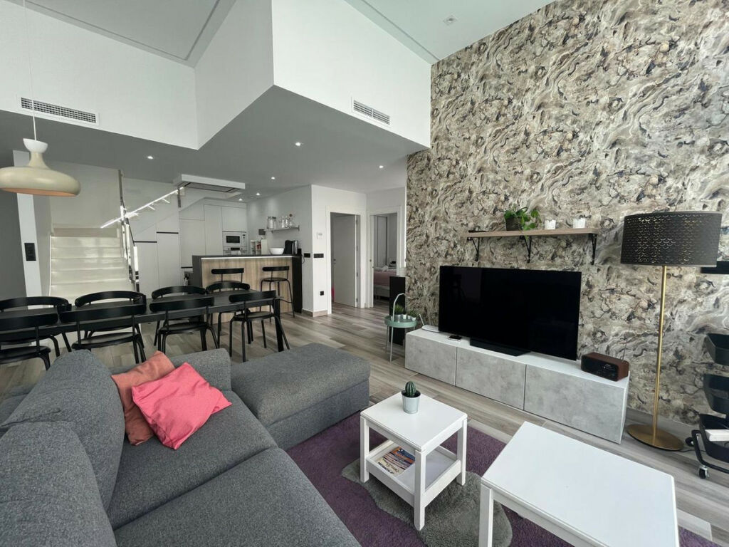Detached Villa Los Balcones Alicante - image 3