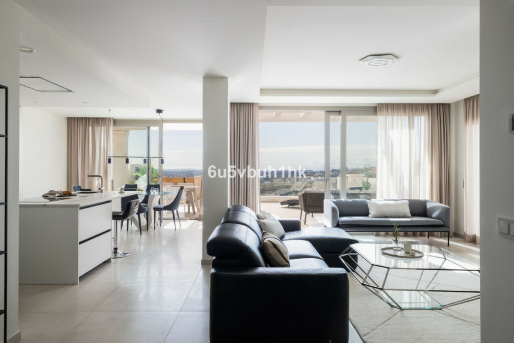 Ground Floor Apartment Marbella Málaga - image 3
