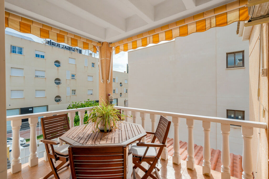 Ground Floor Apartment La Zenia Alicante - image 3