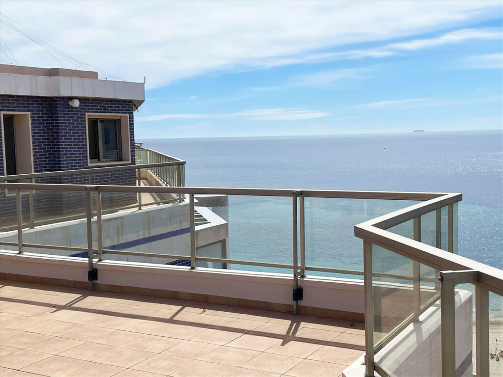 Penthouse Duplex Calpe Alicante - image 3
