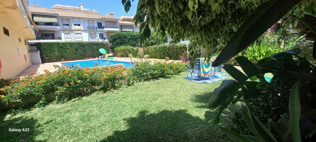 Middle Floor Apartment La Cala de Mijas Málaga - image 3