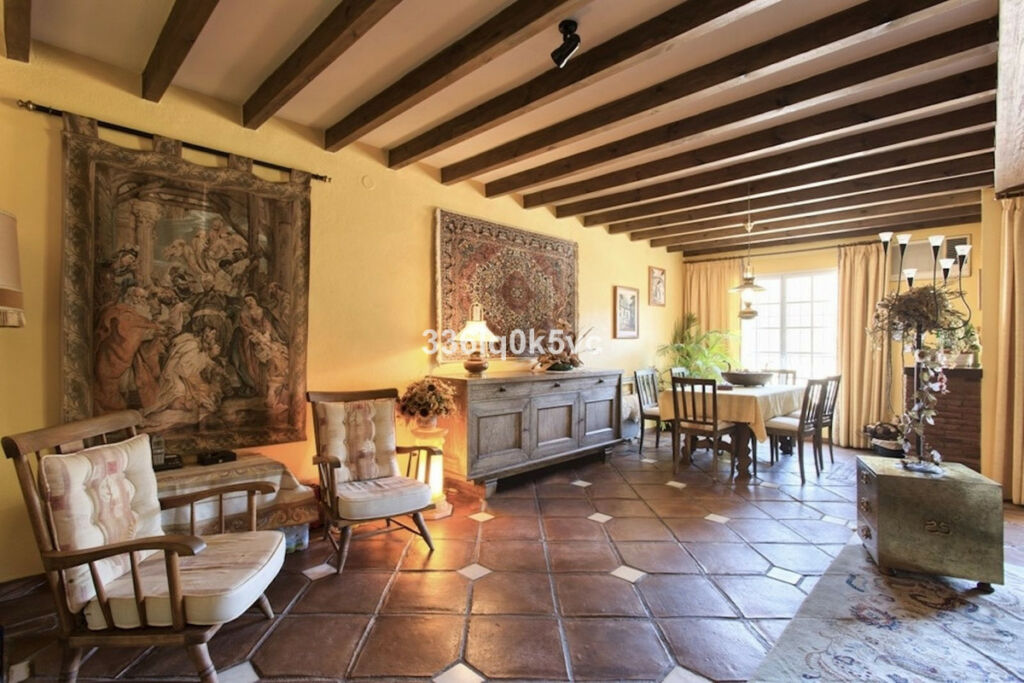 Townhouse Benahavís Málaga - image 3