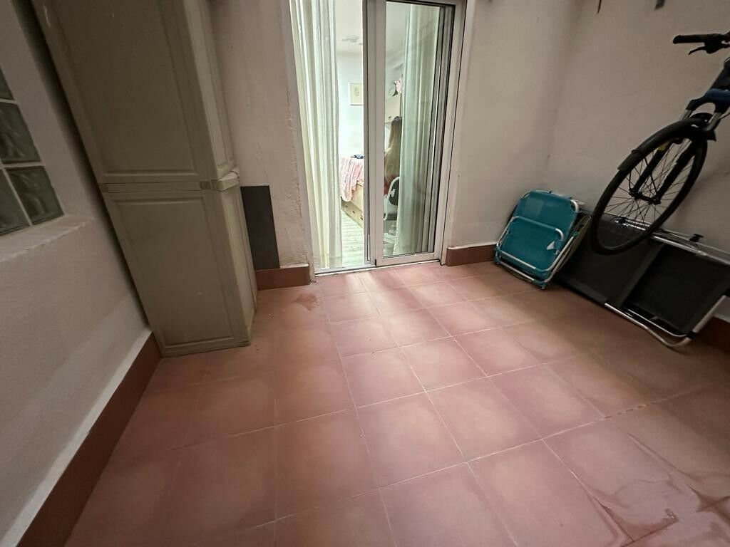 Middle Floor Apartment Benidorm Alicante - image 3